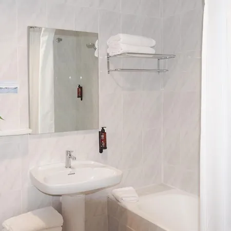 Hostal Comercio-2